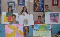 Participants of the art workshop with Alina Tiumeneva